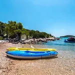Dom wakacyjny Luxury And Cosy Little House Ivinj 1 Tisno