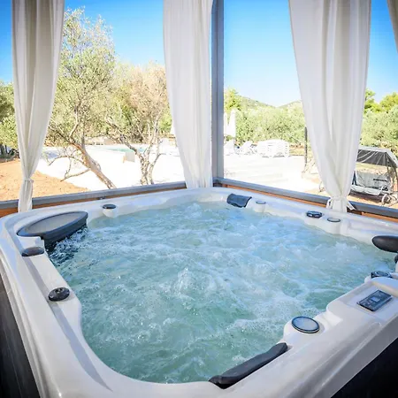 Luxury And Cosy Little House Ivinj 1 Holiday home Tisno