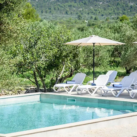 Holiday home Luxury And Cosy Little House Ivinj 1