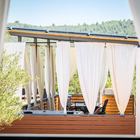 Luxury And Cosy Little House Ivinj 1 Holiday home Tisno