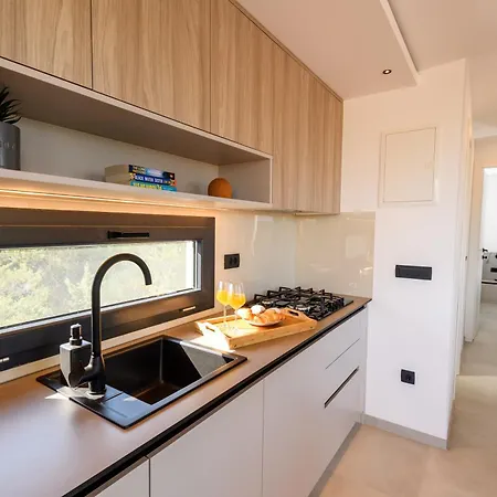 Luxury And Cosy Little House Ivinj 1 Holiday home *