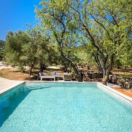 Holiday home Luxury And Cosy Little House Ivinj 1 Tisno