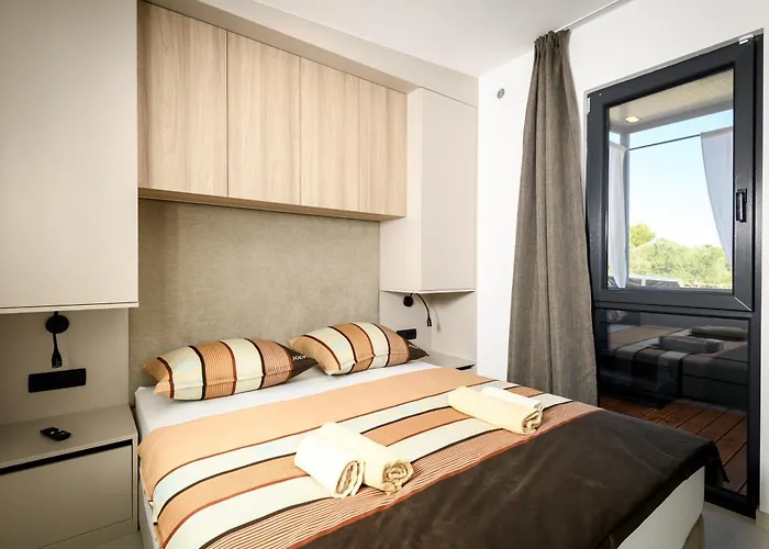 Luxury And Cosy Little House Ivinj 1 בית נופש