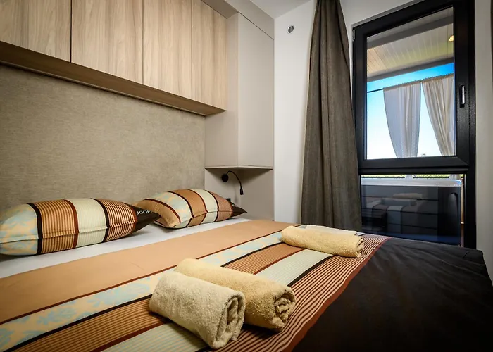 Luxury And Cosy Little House Ivinj 1 בית נופש *