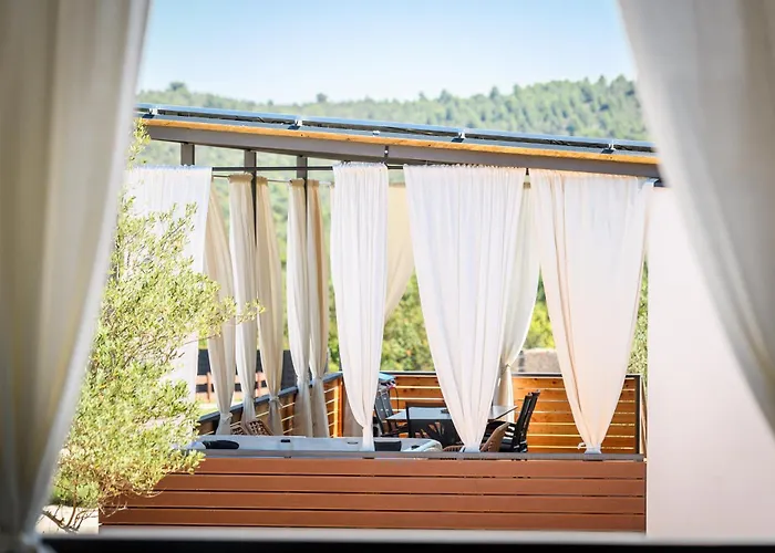 Luxury And Cosy Little House Ivinj 1 בית נופש טיסנו