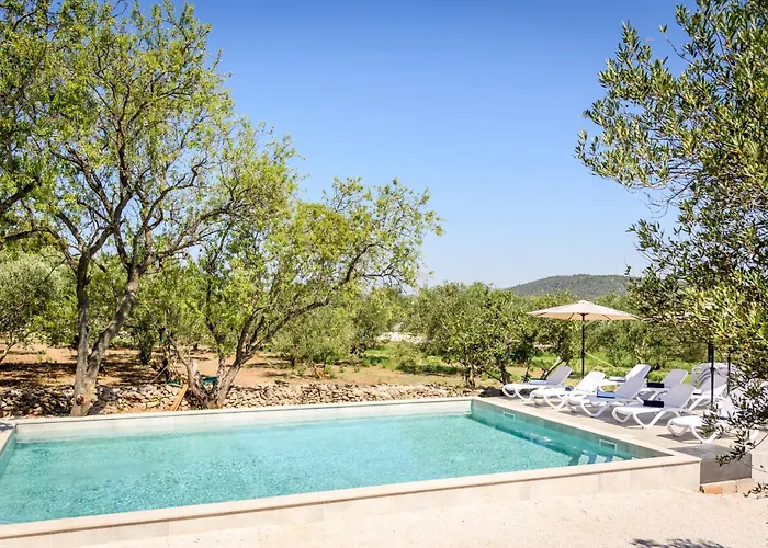 Luxury And Cosy Little House Ivinj 1 בית נופש טיסנו